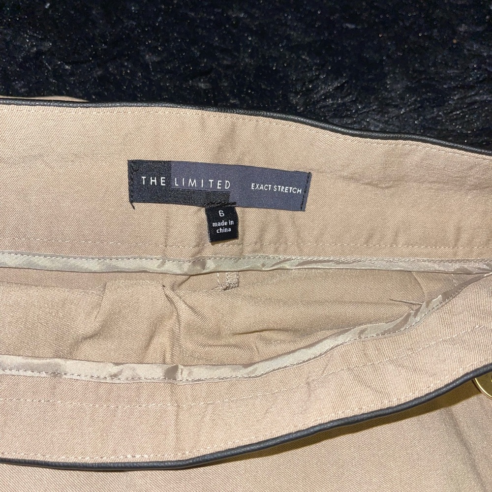 The limited pencil skirt